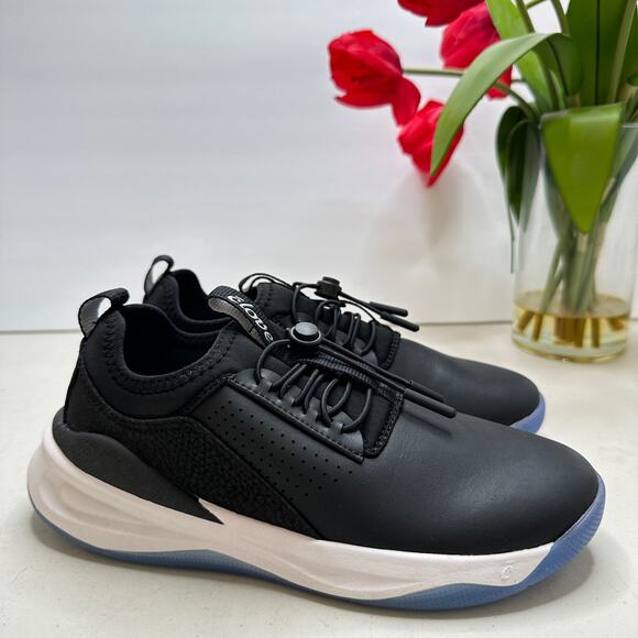 Clove Nursing Classic Sneaker Night Shift Shoes Black White Blue Women 5.5 - Picture 3 of 9